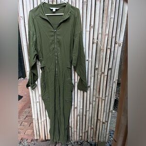 Athleta Dark Hunter Green Jumpsuit-